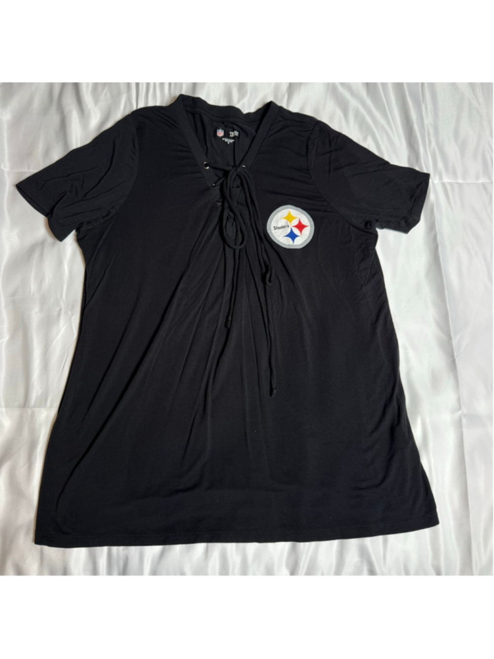 Women's NFL Team Apparel Black Pittsburgh Steelers Short Sleeve Tee XL